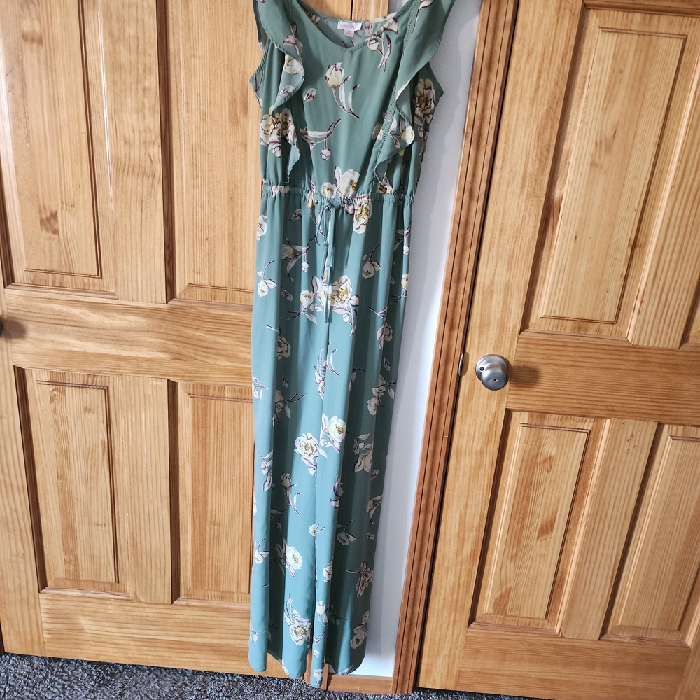 Xhilaration Green Floral Dress